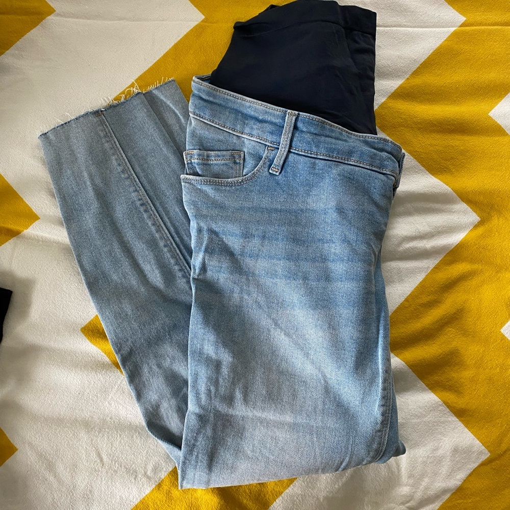 Old navy maternity skinny jeans size 10